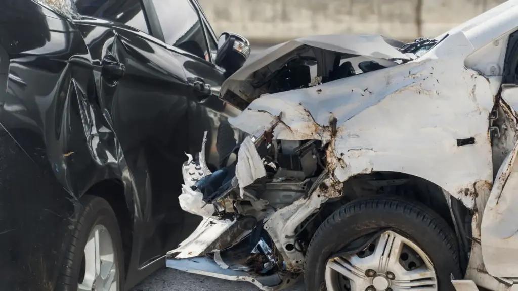 A car accident collision.