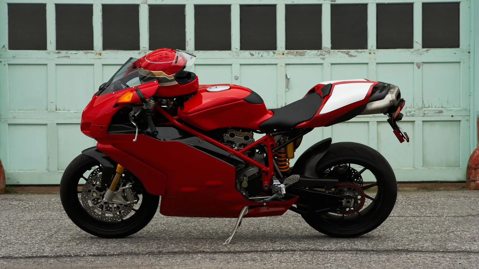 A motorcycle with custom fenders.
